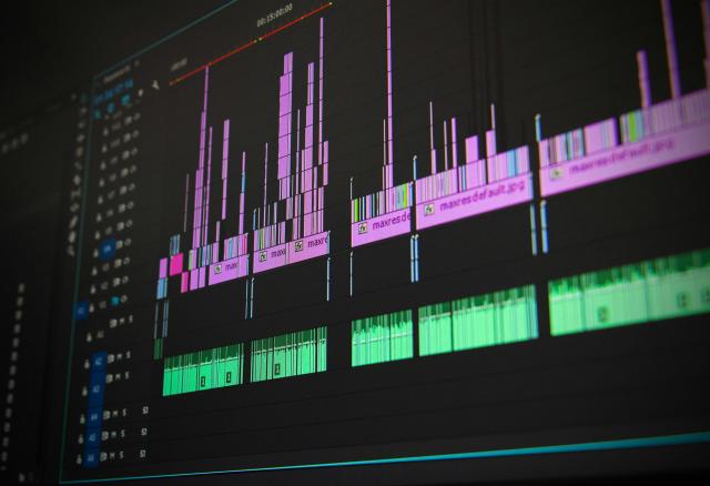 Multimedia Graphs